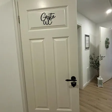 Landhausstuebchen 105qm Mit Balkon-2 Schlafzimmer-bad-wc-wifi-kaffeemaschine-waschmaschine-trockner-foehn-handtuecher Und Bettwaesche-sehr Familienfreundlich Appartamento Eichenzell