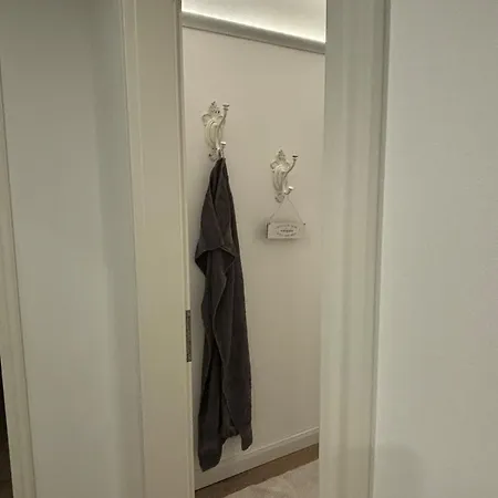 Appartamento Landhausstuebchen 105qm Mit Balkon-2 Schlafzimmer-bad-wc-wifi-kaffeemaschine-waschmaschine-trockner-foehn-handtuecher Und Bettwaesche-sehr Familienfreundlich Eichenzell