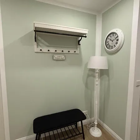 Landhausstübchen 105qm Mit Balkon-2 Schlafzimmer-bad-wc-wifi-kaffeemaschine-waschmaschine-trockner-föhn-handtücher Und Bettwäsche-sehr Familienfreundlich